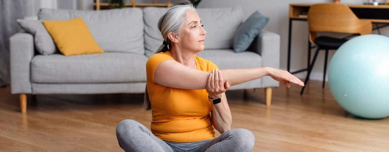 Shoulder Pain Relief: Causes, Treatments, and Safe Home Care